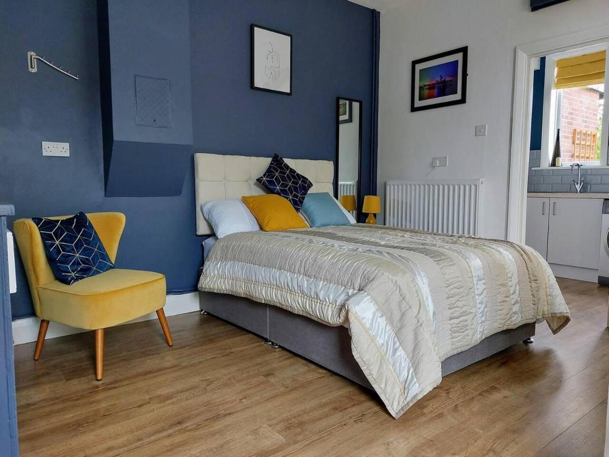 Inviting 1-bed In